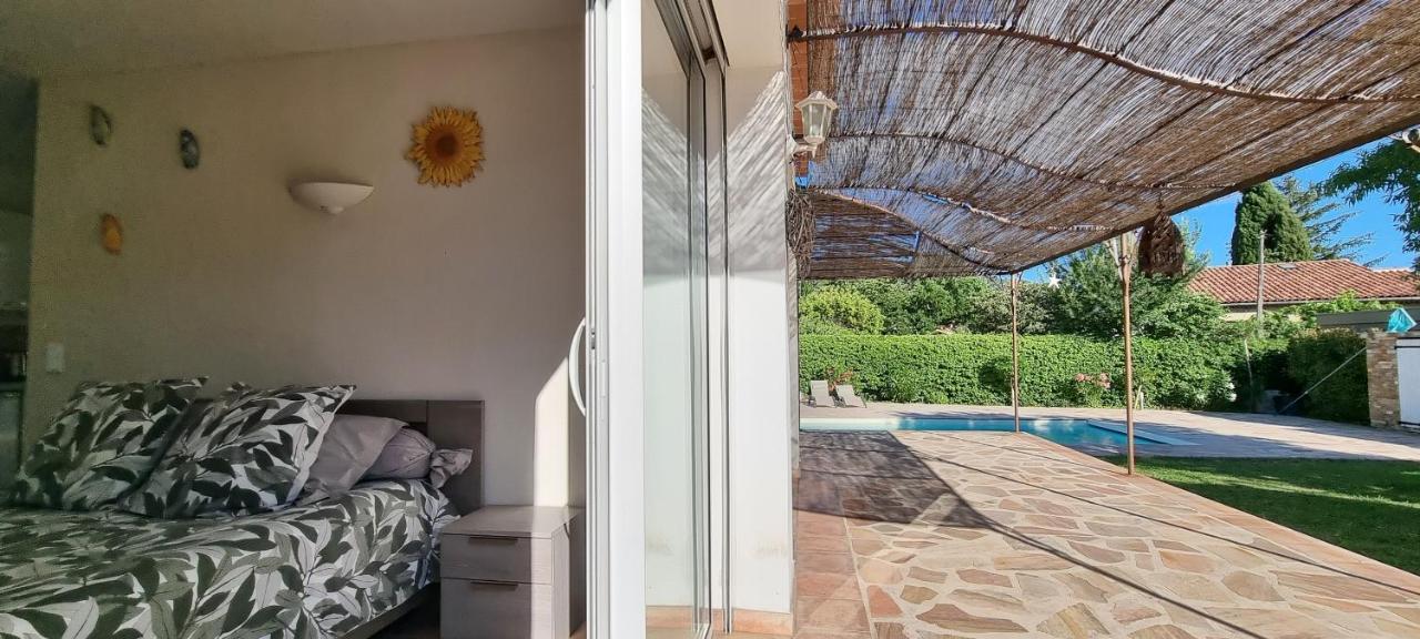 Studio Independant A La Villa Garlaban 3 Etoiles Gemenos Luaran gambar
